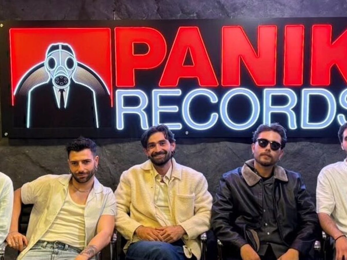 Οι Majovoli, το ξεχωριστό και viral συγκρότημα, στην Panik Records!