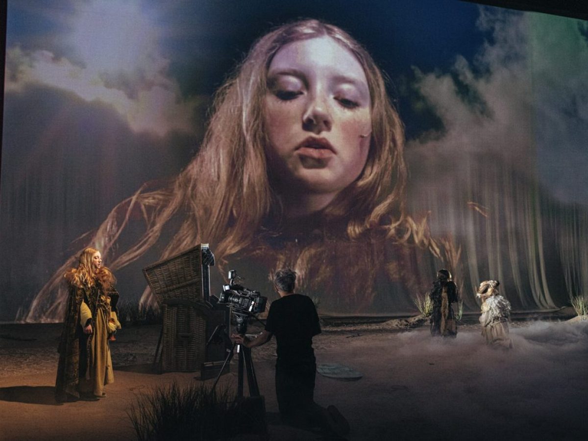 «Medea’s Children»: Ο Μίλο Ράου συγκλονίζει με το νέο του αριστούργημα στην Πειραιώς 260!
