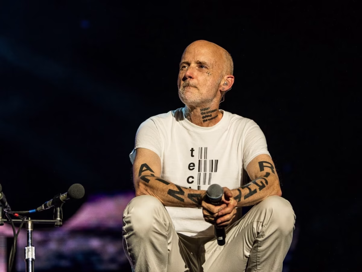 Ο Moby ξέρει ακόμη πώς να μας στέλνει στα αστέρια – Όσα είδαμε στη συναυλία του στο Release Athens | ΤΟ ΒΗΜΑ