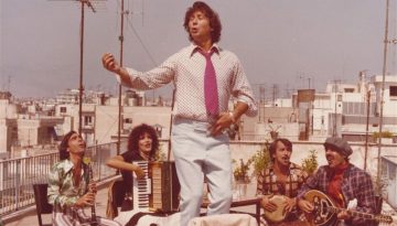 &Pi;έ&theta;&alpha;&nu;&epsilon; &omicron; &eta;&theta;&omicron;&pi;&omicron;&iota;ό&sigmaf; &Mu;&iota;&chi;ά&lambda;&eta;&sigmaf; &Mu;ό&sigma;&iota;&omicron;&sigmaf;, &omicron; &laquo;&Tau;&alpha;&mu;&tau;ά&kappa;&omicron;&sigmaf;&raquo; &tau;&omicron;&upsilon; &epsilon;&lambda;&lambda;&eta;&nu;&iota;&kappa;&omicron;ύ &kappa;&iota;&nu;&eta;&mu;&alpha;&tau;&omicron;&gamma;&rho;ά&phi;&omicron;&upsilon;