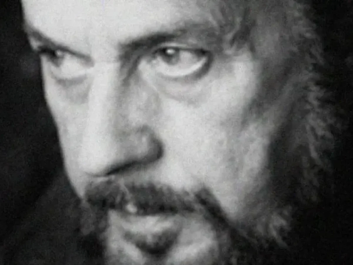 Η φράση του Γιάννη Ρίτσου για όσους γεύτηκαν το «πικρό ποτήρι του έρωτα»