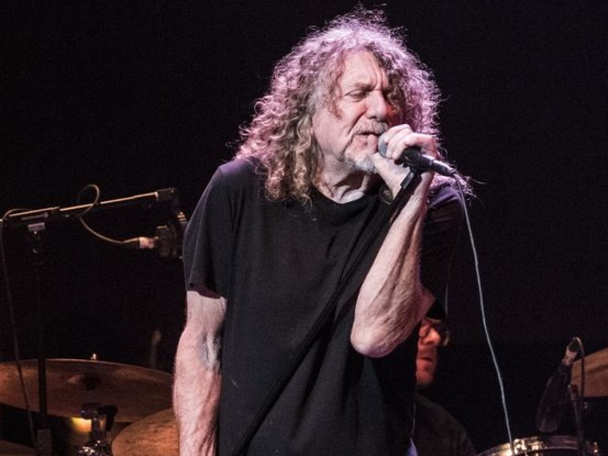 Ο Robert Plant έρχεται σήμερα στον Λυκαβηττό – Η θρυλική φωνή των Led Zeppelin επιστρέφει στην Αθήνα