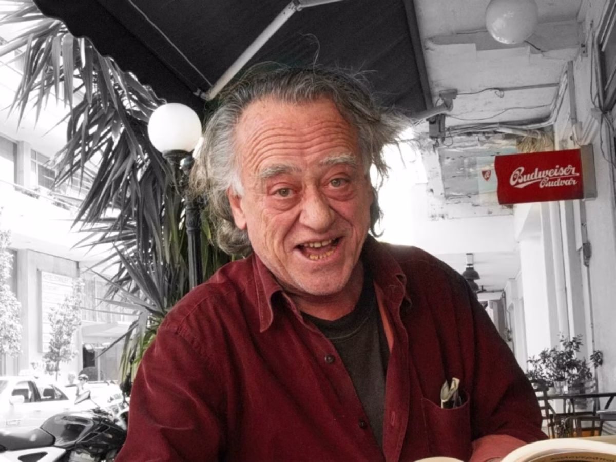 Από το «Ρεμπέτικο» στο «Τρενοτεχνείο»: Ο ανατρεπτικός Νίκος Καλογερόπουλος | ΤΟ ΒΗΜΑ
