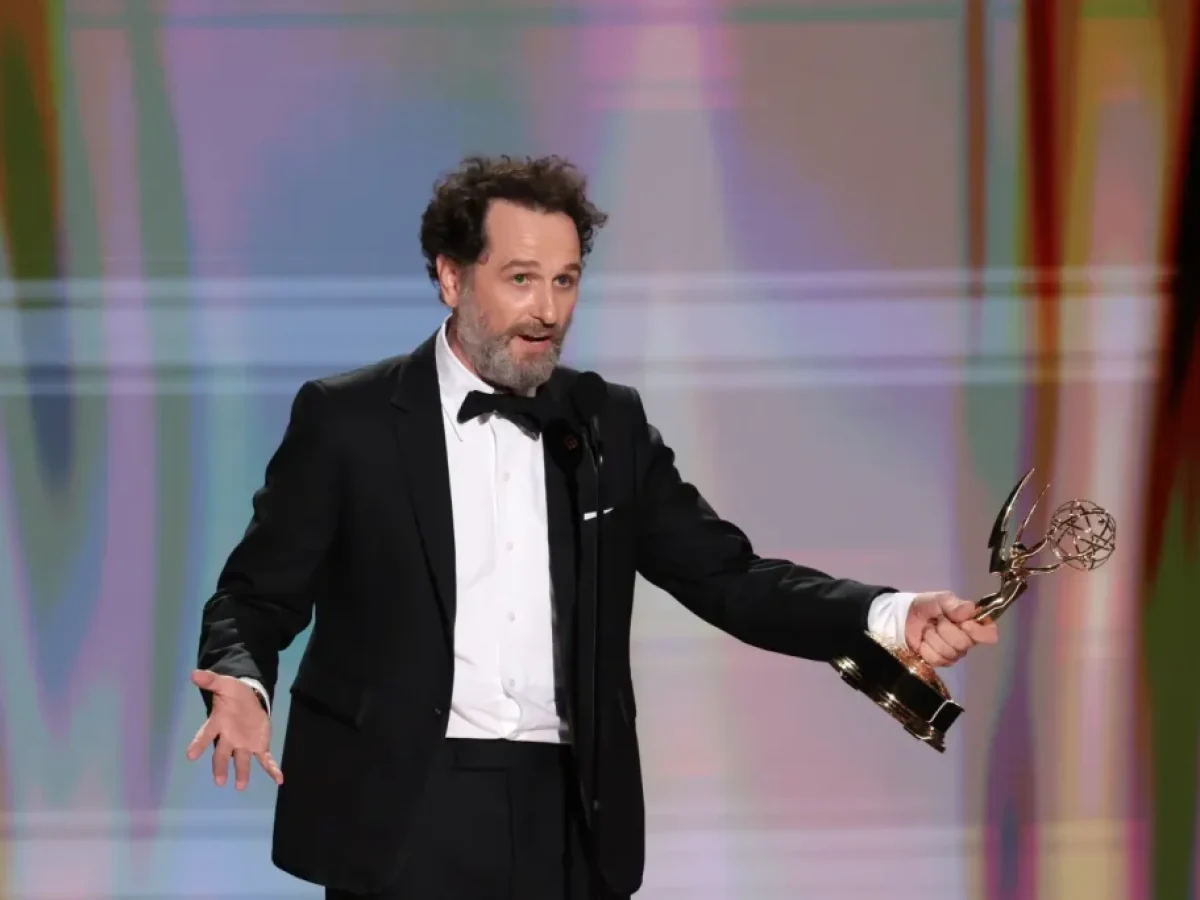 Emmy 2026: &Tau;&omicron; &laquo;Widow&rsquo;s Bay&raquo; &sigma;ά&rho;&omega;&sigma;&epsilon; &mu;&epsilon; 14 &beta;&rho;&alpha;&beta;&epsilon;ί&alpha; &ndash; &Tau;&omicron; &laquo;The Pitt&raquo; &eta; &kappa;&alpha;&lambda;ύ&tau;&epsilon;&rho;&eta; &delta;&rho;&alpha;&mu;&alpha;&tau;&iota;&kappa;ή &sigma;&epsilon;&iota;&rho;ά &mu;&epsilon; &rho;&epsilon;&kappa;ό&rho; &upsilon;&pi;&omicron;&psi;&eta;&phi;&iota;&omicron;&tau;ή&tau;&omega;&nu; &ndash; Art Point View