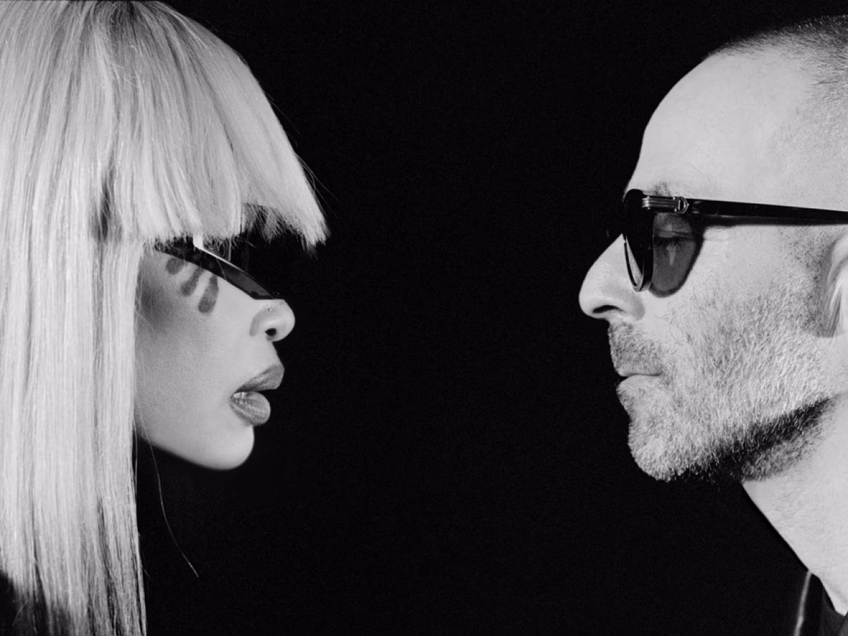 &laquo;Before the World Blows&raquo;: &Tau;&omicron; &laquo;&alpha;&nu;&tau;ί&delta;&omicron;&tau;&omicron;&raquo; &tau;&eta;&sigmaf; Erykah Badu &sigma;&tau;&eta;&nu; &psi;&eta;&phi;&iota;&alpha;&kappa;ή &phi;&rho;&epsilon;&nu;ί&tau;&iota;&delta;&alpha; | &Tau;&Omicron; &Beta;&Eta;&Mu;&Alpha;