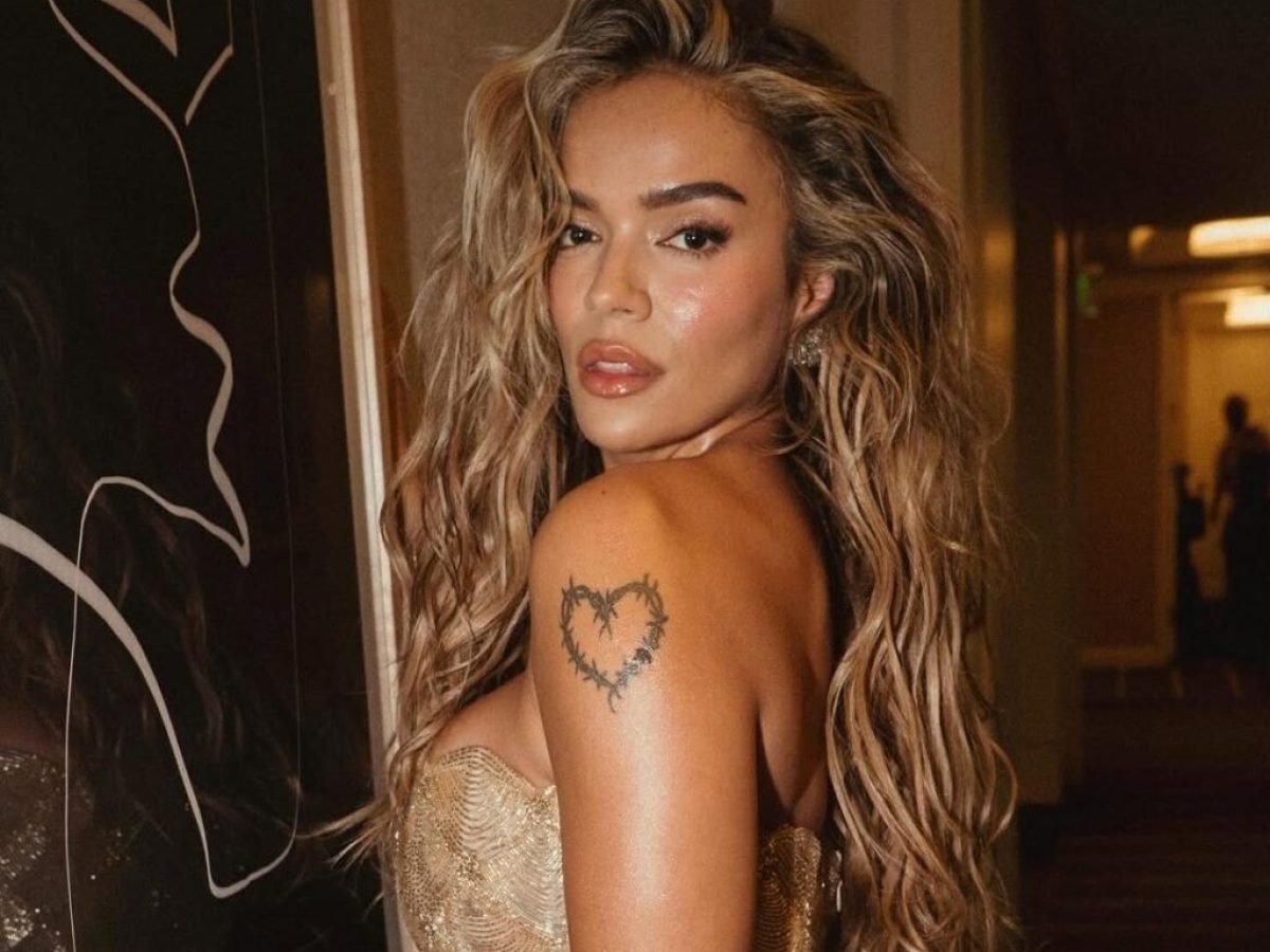 &laquo;BbY WOW&raquo;: Ά&kappa;&omicron;&upsilon;&sigma;&epsilon; &tau;&omicron; &tau;&rho;&alpha;&gamma;&omicron;ύ&delta;&iota; &pi;&omicron;&upsilon; έ&beta;&alpha;&lambda;&epsilon; &tau;&eta;&nu; Karol G &sigma;&tau;&eta;&nu; &kappa;&omicron;&rho;&upsilon;&phi;ή &tau;&omega;&nu; charts