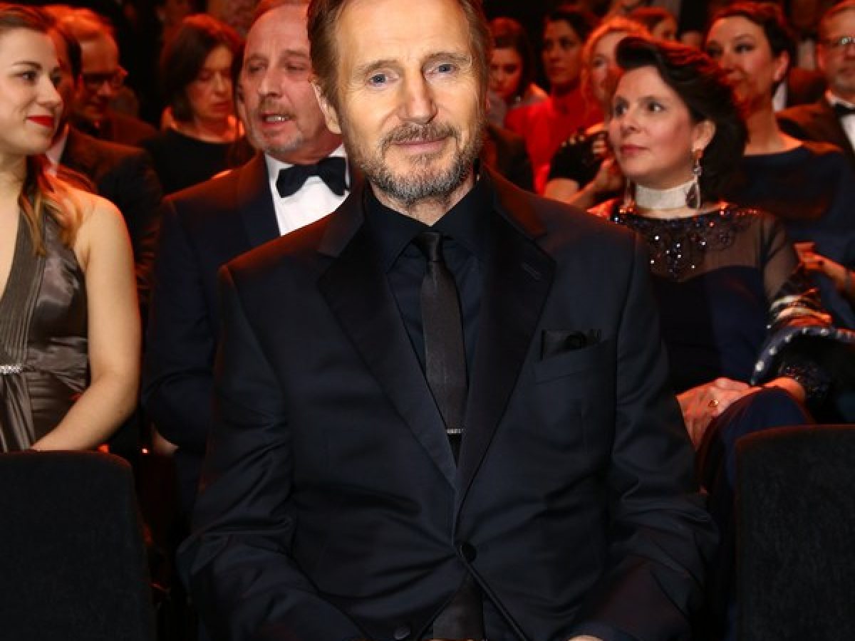 Liam Neeson: &Eta; &epsilon;&rho;ώ&tau;&eta;&sigma;&eta; &pi;&omicron;&upsilon; &kappa;ά&nu;&epsilon;&iota; &pi;&rho;&iota;&nu; &pi;&epsilon;&iota; &laquo;&nu;&alpha;&iota;&raquo; &sigma;&epsilon; &mu;&iota;&alpha; &nu;έ&alpha; &tau;&alpha;&iota;&nu;ί&alpha;
