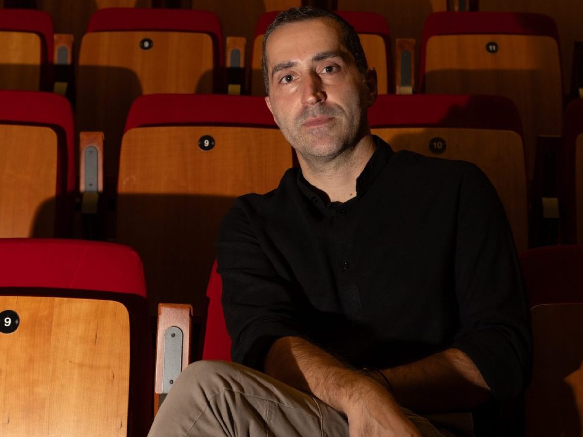 &Zeta;&alpha;&chi;&alpha;&rho;ί&alpha;&sigmaf; &Kappa;&alpha;&rho;&omicron;ύ&nu;&eta;&sigmaf;: &laquo;&Delta;&epsilon;&nu; &chi;&rho;&epsilon;&iota;ά&zeta;&epsilon;&tau;&alpha;&iota; &nu;&alpha; &delta;&eta;&lambda;ώ&sigma;&epsilon;&iota;&sigmaf; &pi;ί&sigma;&tau;&eta; &gamma;&iota;&alpha; &nu;&alpha; &alpha;&kappa;&omicron;ύ&sigma;&epsilon;&iota;&sigmaf; &beta;&upsilon;&zeta;&alpha;&nu;&tau;&iota;&nu;ή &mu;&omicron;&upsilon;&sigma;&iota;&kappa;ή&raquo; &ndash; &Tau;&Omicron; &Beta;&Eta;&Mu;&Alpha;