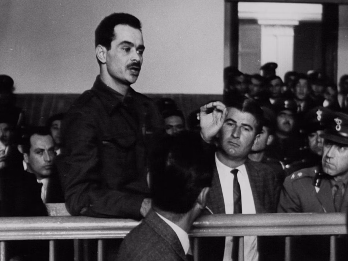 &Alpha;&lambda;έ&kappa;&omicron;&sigmaf; &Pi;&alpha;&nu;&alpha;&gamma;&omicron;ύ&lambda;&eta;&sigmaf;: &Omicron; &tau;&epsilon;&lambda;&epsilon;&upsilon;&tau;&alpha;ί&omicron;&sigmaf; ή&rho;&omega;&alpha;&sigmaf;  | &Tau;&Omicron; &Beta;&Eta;&Mu;&Alpha;